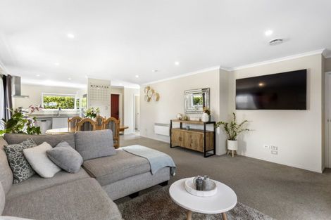 Photo of property in 221 Wainui Road, Silverdale, 0932