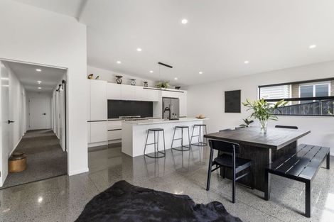 Photo of property in 28 Leathem Crescent, Pokeno, 2402