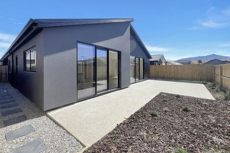 Photo of property in 41 Woolshed Road, Jacks Point, Queenstown, 9371