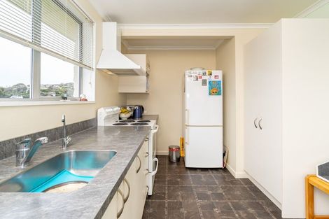 Photo of property in 14 Winston Place, Kew, Dunedin, 9012