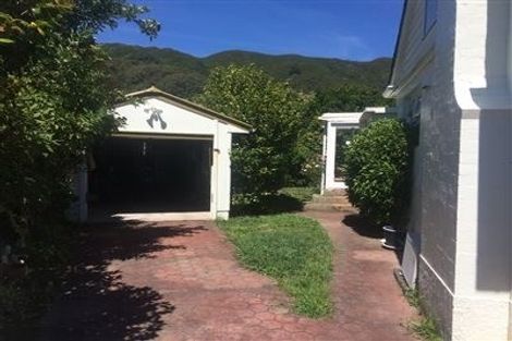 Photo of property in 14 Melvill Grove, Waterloo, Lower Hutt, 5011