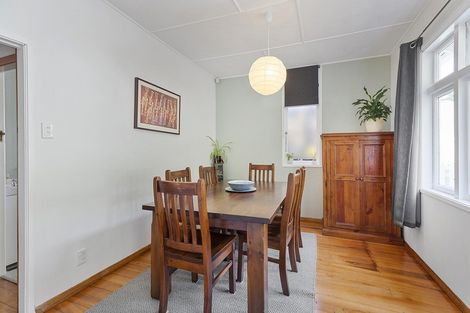 Photo of property in 167 Sutherland Road, Lyall Bay, Wellington, 6022