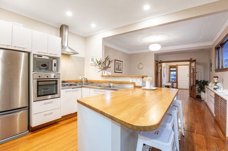 Photo of property in 10 Chelsea Street, Miramar, Wellington, 6022