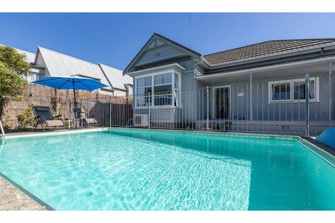 Photo of property in 309 Eastern Terrace, Sydenham, Christchurch, 8023