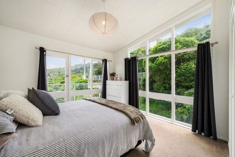 Photo of property in 30 Madras Street, Khandallah, Wellington, 6035