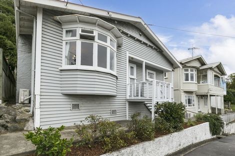 Photo of property in 22 Queens Drive, Kilbirnie, Wellington, 6022