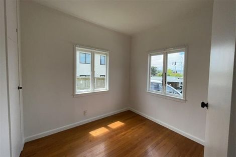 Photo of property in 259 Puhinui Road, Papatoetoe, Auckland, 2025