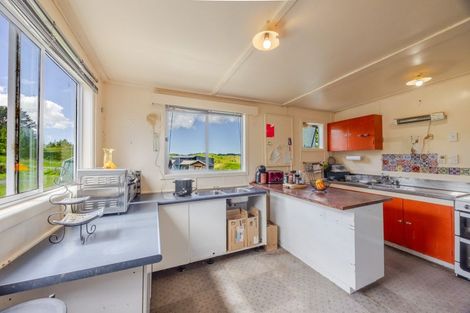 Photo of property in Wallingford School, 27 Bird Road, Wallingford, Waipukurau, 4284