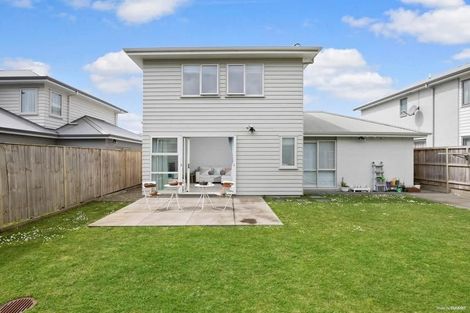 Photo of property in 12 Samuel Cassidy Avenue, Swanson, Auckland, 0614