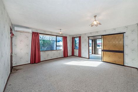 Photo of property in 3/22 Lake Terrace Road, Burwood, Christchurch, 8061