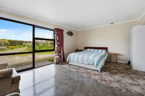 Photo of property in 59 Alfred Road, Egmont Village, New Plymouth, 4371