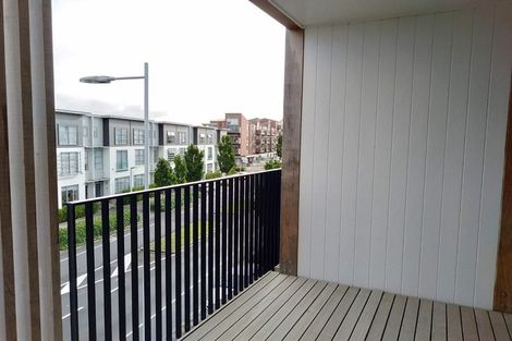 Photo of property in 10/165 Hobsonville Point Road, Hobsonville, Auckland, 0616