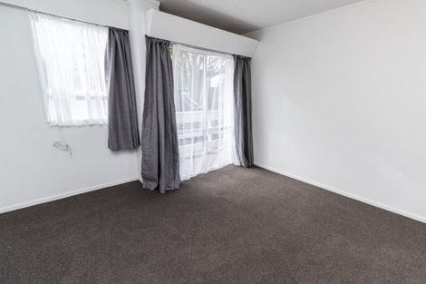Photo of property in 5 Hawker Street, Mount Victoria, Wellington, 6011