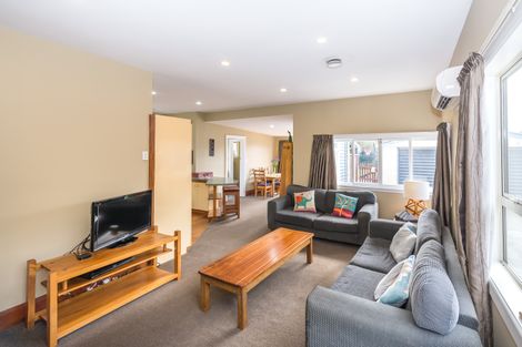 Photo of property in 37 Frankleigh Street, Somerfield, Christchurch, 8024