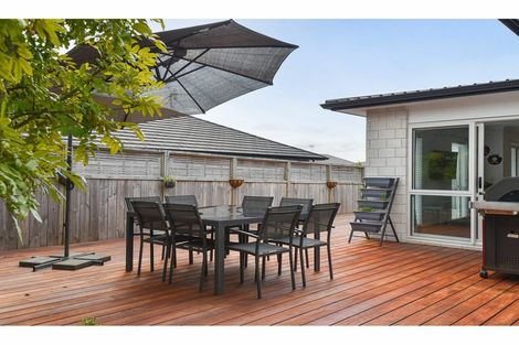 Photo of property in 57 Awataha Crescent, Pyes Pa, Tauranga, 3110