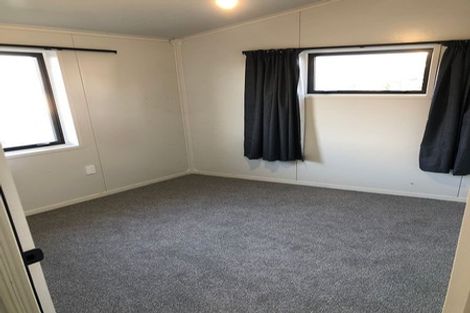 Photo of property in 104a Te Pene Avenue, Titahi Bay, Porirua, 5022