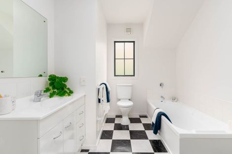 Photo of property in 70 Erlestoke Crescent, Churton Park, Wellington, 6037