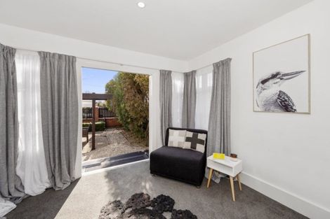 Photo of property in 120a Somerfield Street, Somerfield, Christchurch, 8024