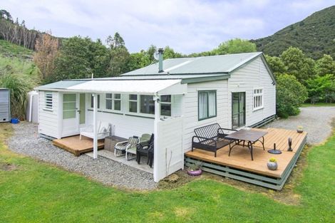 Photo of property in 27 Mclaughlin Drive, Tinui, Masterton, 5889