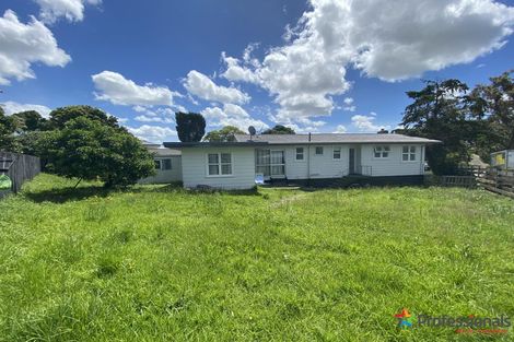Photo of property in 9 Malmo Place, Manurewa, Auckland, 2102