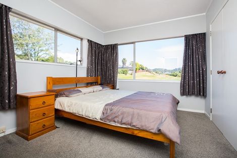 Photo of property in 1/15a Oates Road, Glen Eden, Auckland, 0602