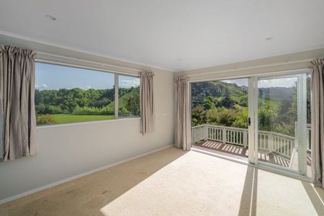 Photo of property in 13 Punga Place, Whitianga, 3510