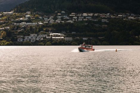 Photo of property in 16 Old Homestead Place, Kawarau Falls, Queenstown, 9300