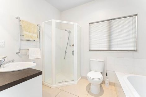 Photo of property in 1317 Whangaparaoa Road, Army Bay, Whangaparaoa, 0930