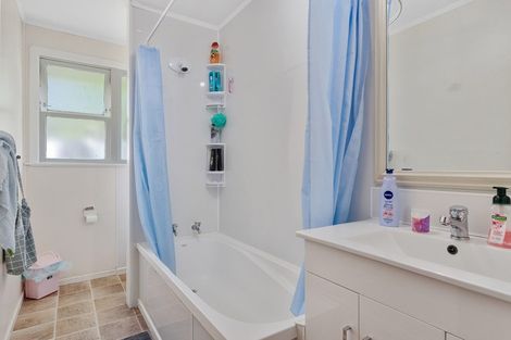 Photo of property in 43 Cameron Road, Bluff Hill, Napier, 4110