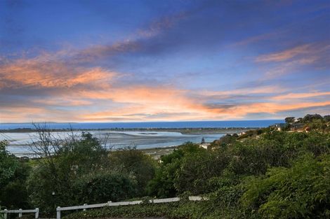 Photo of property in 103 Mount Pleasant Road, Mount Pleasant, Christchurch, 8081