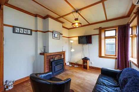 Photo of property in 42 Harris Street, Marton, 4710