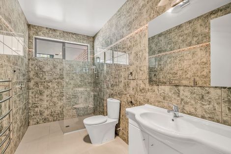 Photo of property in 2342 Cove Road, Mangawhai, 0573