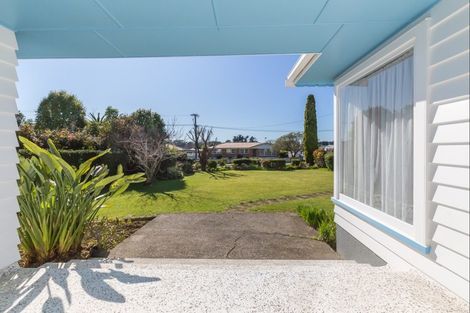 Photo of property in 4 Highfield Place, Levin, 5510
