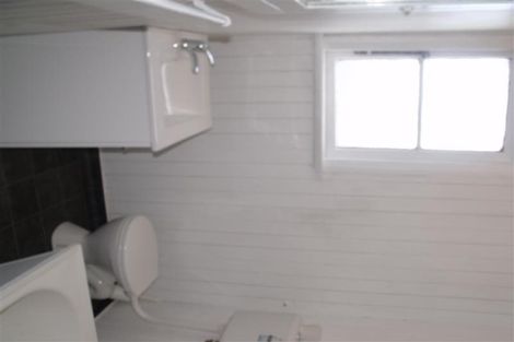 Photo of property in 69 Racecourse Road, Waipukurau, 4200