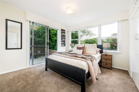 Photo of property in 2 Taioma Crescent, Te Atatu Peninsula, Auckland, 0610