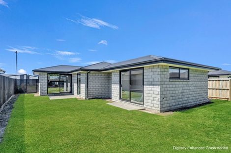 Photo of property in 30 Marcoola Drive, Rolleston, 7614