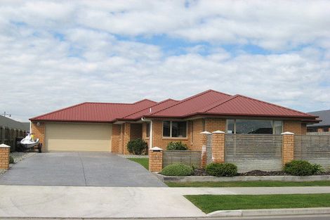 Photo of property in 11 Chester Street, Kaiapoi, 7630