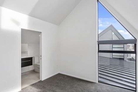 Photo of property in 480b Barbadoes Street, Edgeware, Christchurch, 8013