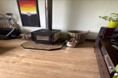 Photo of property in 18 Grove Burn Road, Tuatapere, 9620