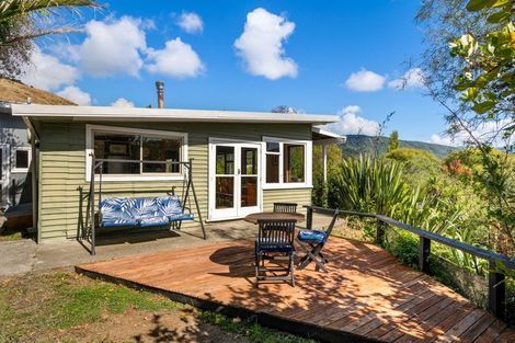 Photo of property in 948 Queen Charlotte Drive, Linkwater, Picton, 7281