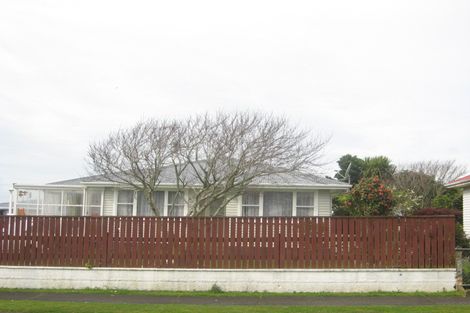 Photo of property in 10 Calgher Avenue, Waitara, 4320
