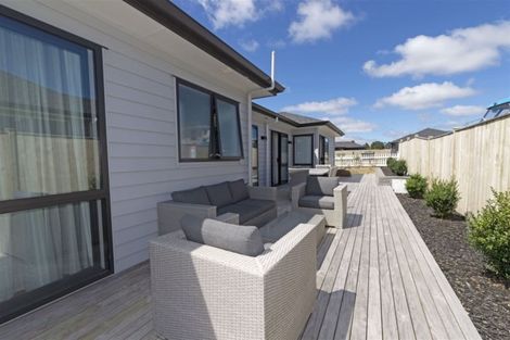 Photo of property in 20 Kuawa Drive, Kumeu, 0810