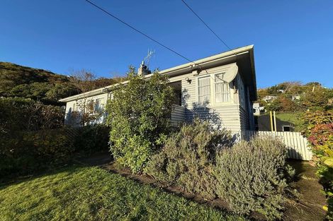 Photo of property in 83 Sunshine Avenue, Karori, Wellington, 6012