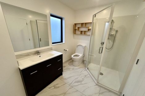 Photo of property in 78d Lincoln Park Avenue, Massey, Auckland, 0614
