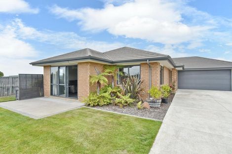 Photo of property in 8 Brockelbank Drive, Kaiapoi, 7630