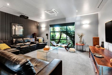 Photo of property in 208 Powderham Street, New Plymouth, 4310