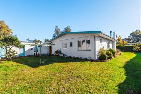 Photo of property in 71 Te Herekiekie Street, Turangi, 3334