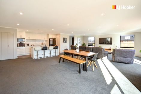 Photo of property in 6 Silverview Place, Mosgiel, 9024