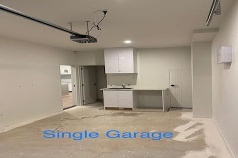 Photo of property in 20e South Street, Papakura, 2110