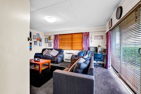 Photo of property in 103 High Street, Eltham, 4322